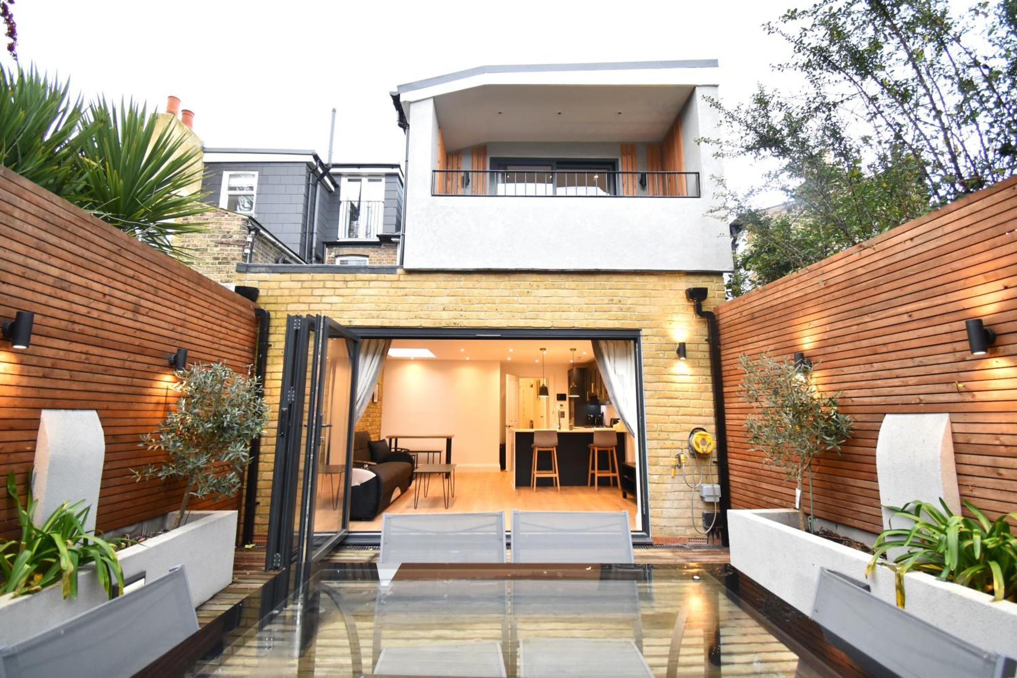 Stunning 2 Bed Apartment Londres Extérieur photo
